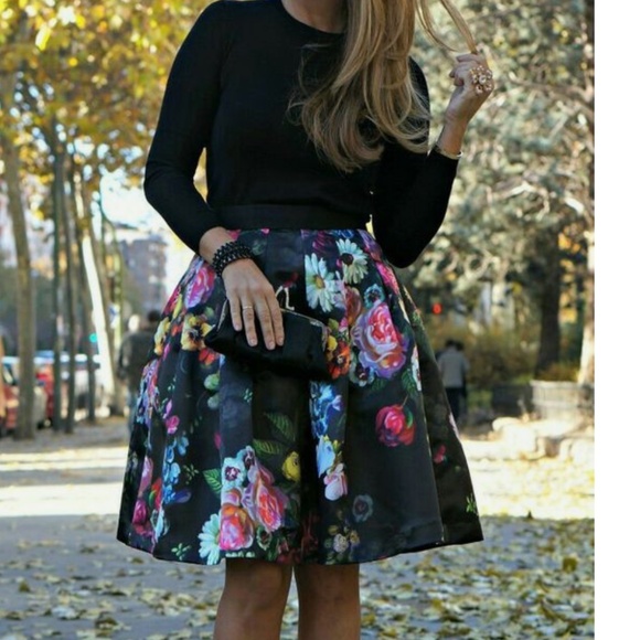 Ted Baker Floral fit and Flare skirt - Picture 3 of 6